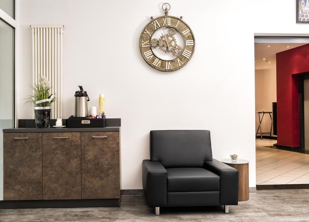Ibis Styles Hotel Гелзенкирхен Интериор снимка